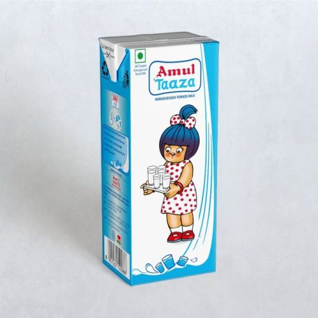 Amul Taaza Homogenised Toned Milk (Tetra Pack)